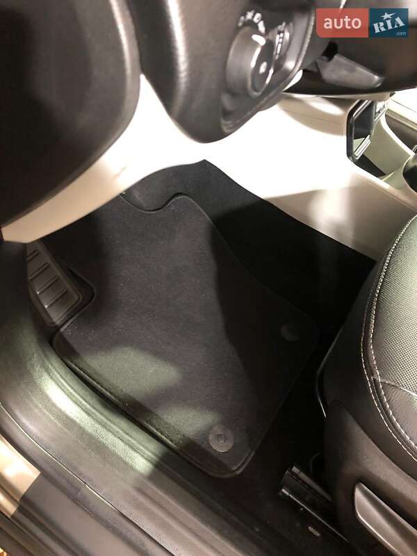 Внедорожник / Кроссовер Jeep Renegade 2018 в Полтаве фото 9 Внедорожник / Кроссовер Jeep Renegade 2018 в Полтаве