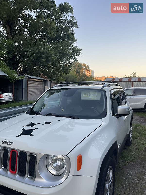 Внедорожник / Кроссовер Jeep Renegade 2015 в Киеве
