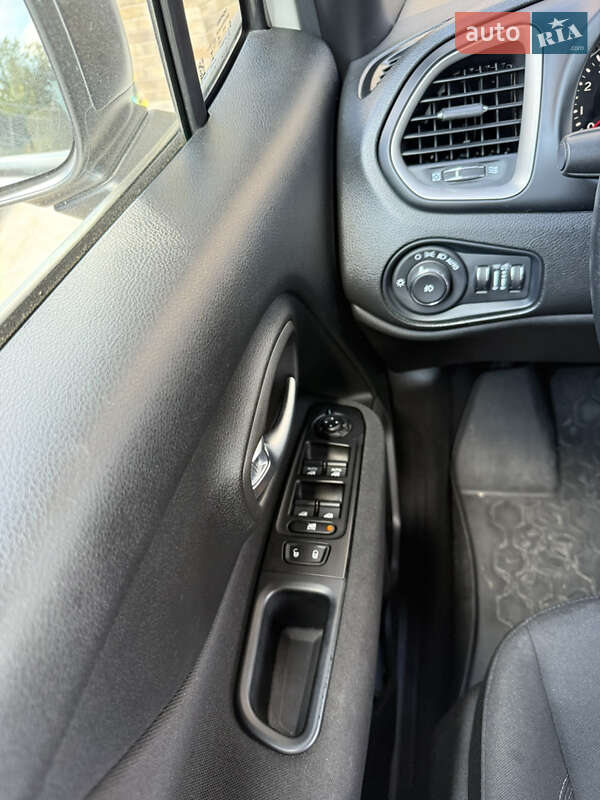 Позашляховик / Кросовер Jeep Renegade 2020 в Тернополі