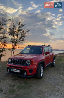 Позашляховик / Кросовер Jeep Renegade 2018 в 