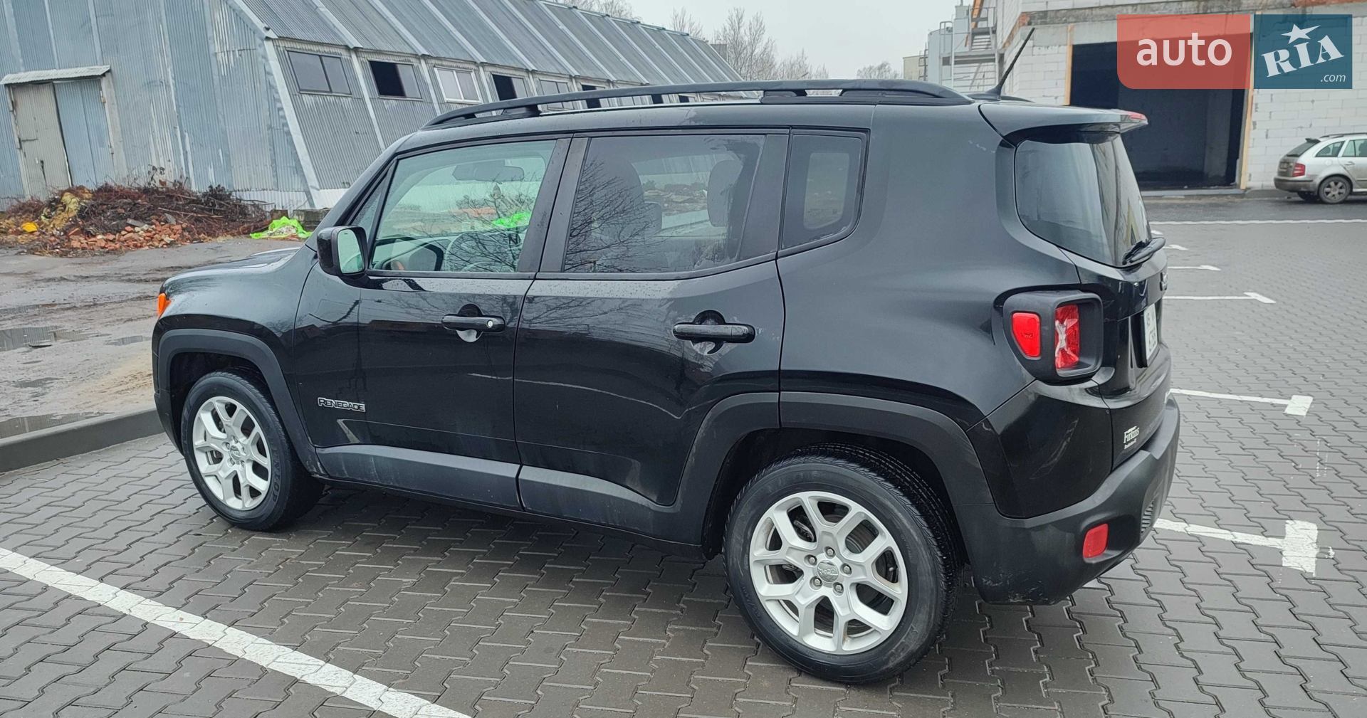 2016 Jeep Renegade - мініатюра 8