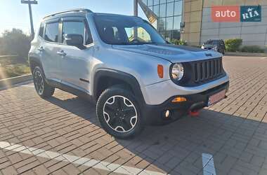 Позашляховик / Кросовер Jeep Renegade 2016 в Києві