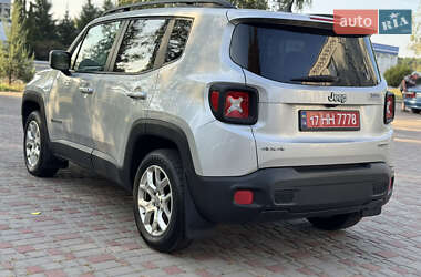 Внедорожник / Кроссовер Jeep Renegade 2016 в 