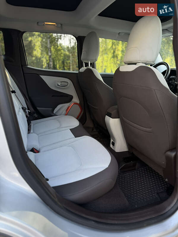 Внедорожник / Кроссовер Jeep Renegade 2016 в Лубнах фото 56 Внедорожник / Кроссовер Jeep Renegade 2016 в Лубнах