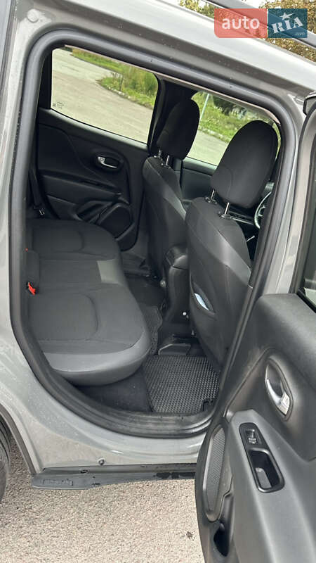 Позашляховик / Кросовер Jeep Renegade 2019 в Рівному