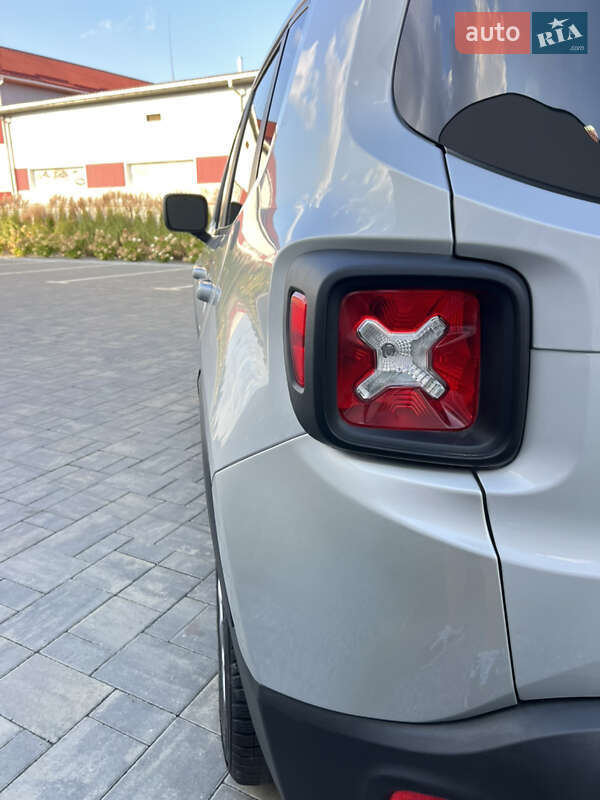 Позашляховик / Кросовер Jeep Renegade 2018 в Луцьку фото 9 Позашляховик / Кросовер Jeep Renegade 2018 в Луцьку