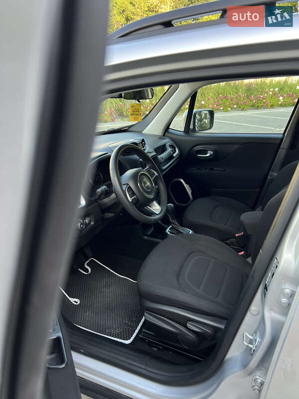 Позашляховик / Кросовер Jeep Renegade 2018 в Луцьку фото 13 Позашляховик / Кросовер Jeep Renegade 2018 в Луцьку