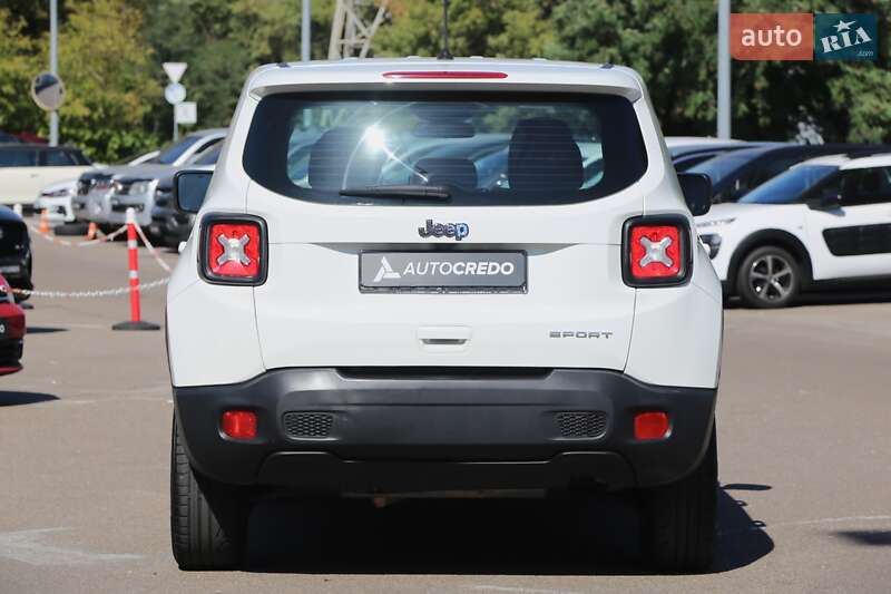 Внедорожник / Кроссовер Jeep Renegade 2018 в Киеве