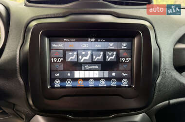 Внедорожник / Кроссовер Jeep Renegade 2019 в 