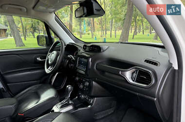 Внедорожник / Кроссовер Jeep Renegade 2019 в 