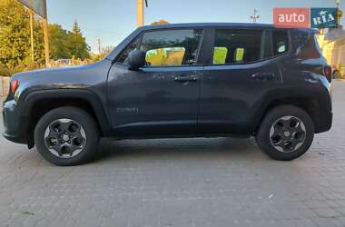 Внедорожник / Кроссовер Jeep Renegade 2022 в 