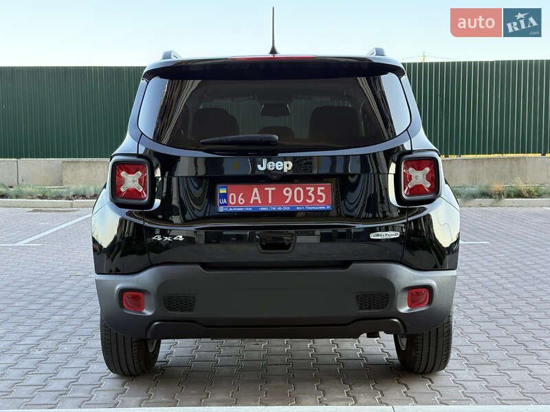 Внедорожник / Кроссовер Jeep Renegade 2022 в Киеве