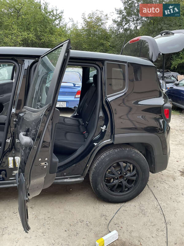 Внедорожник / Кроссовер Jeep Renegade 2019 в Львове