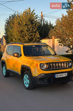 Позашляховик / Кросовер Jeep Renegade 2016 в Києві