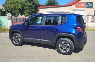 Внедорожник / Кроссовер Jeep Renegade 2017 в 