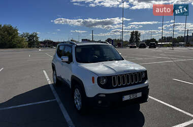 Внедорожник / Кроссовер Jeep Renegade 2016 в 