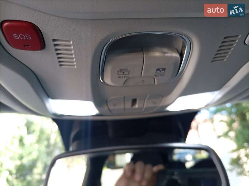 Позашляховик / Кросовер Jeep Renegade 2018 в Львові фото 26 Позашляховик / Кросовер Jeep Renegade 2018 в Львові