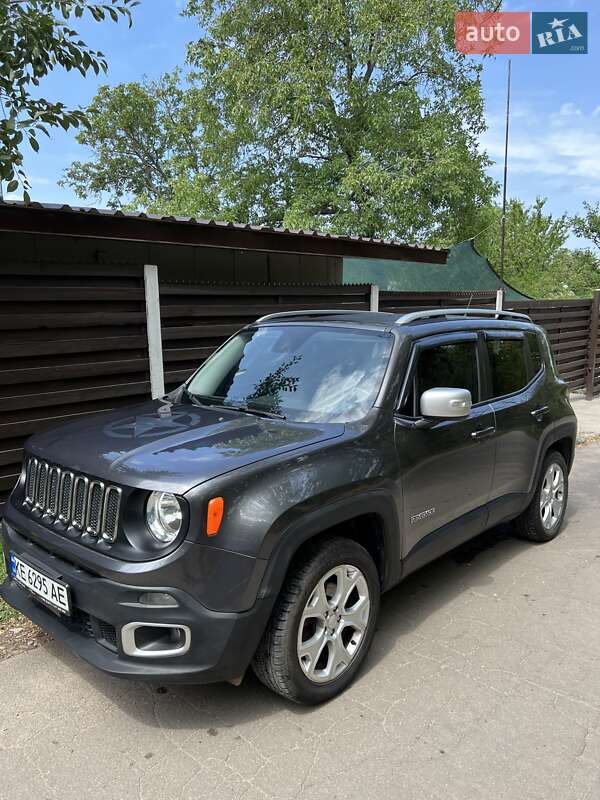 Позашляховик / Кросовер Jeep Renegade 2016 в Дніпрі