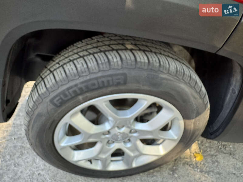 Позашляховик / Кросовер Jeep Renegade 2017 в Одесі