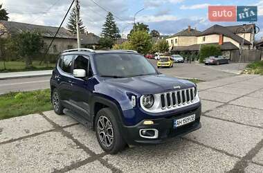 Внедорожник / Кроссовер Jeep Renegade 2016 в Ужгороде
