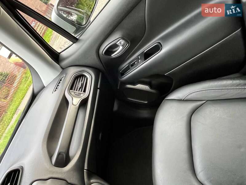 Позашляховик / Кросовер Jeep Renegade 2018 в Запоріжжі