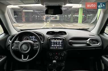 Внедорожник / Кроссовер Jeep Renegade 2022 в 
