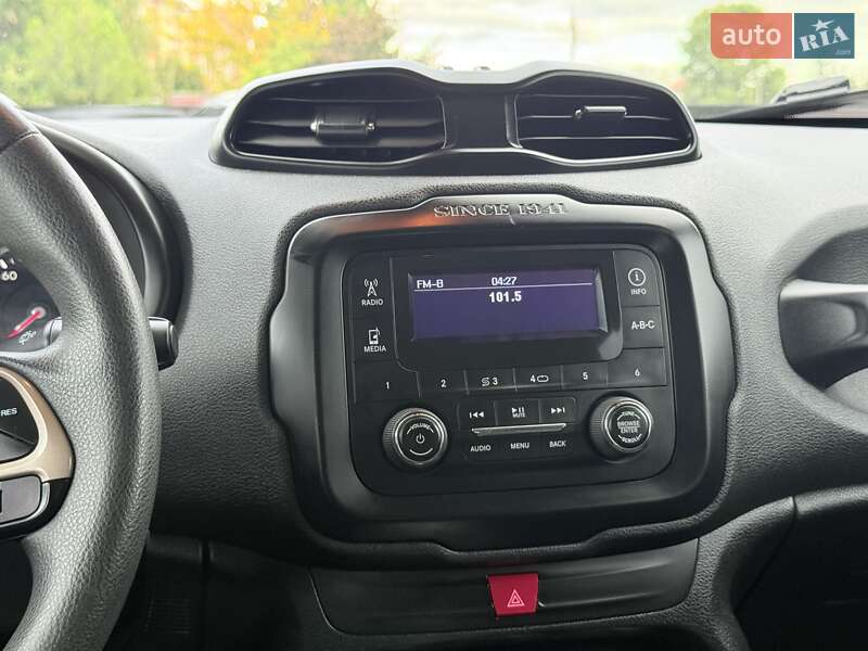 Внедорожник / Кроссовер Jeep Renegade 2016 в Харькове