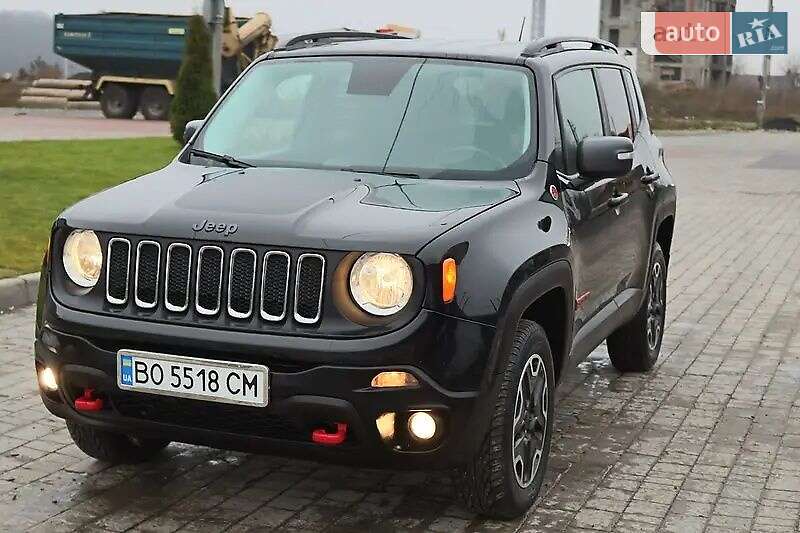 Внедорожник / Кроссовер Jeep Renegade 2016 в Чорткове
