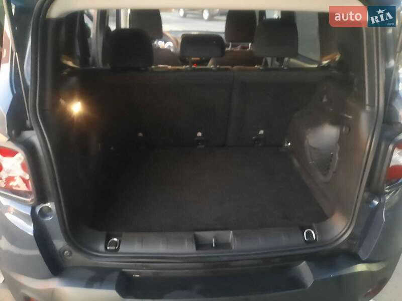 Внедорожник / Кроссовер Jeep Renegade 2019 в Харькове