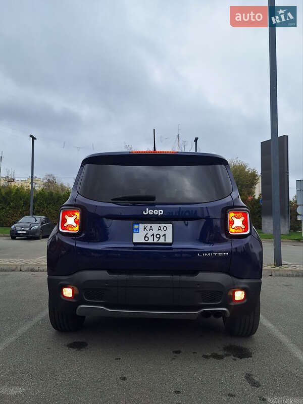 Позашляховик / Кросовер Jeep Renegade 2015 в Києві