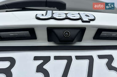 Внедорожник / Кроссовер Jeep Renegade 2017 в 