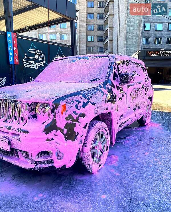 Внедорожник / Кроссовер Jeep Renegade 2017 в Днепре