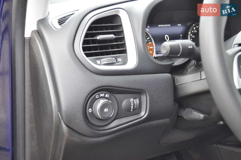 Позашляховик / Кросовер Jeep Renegade 2021 в Києві