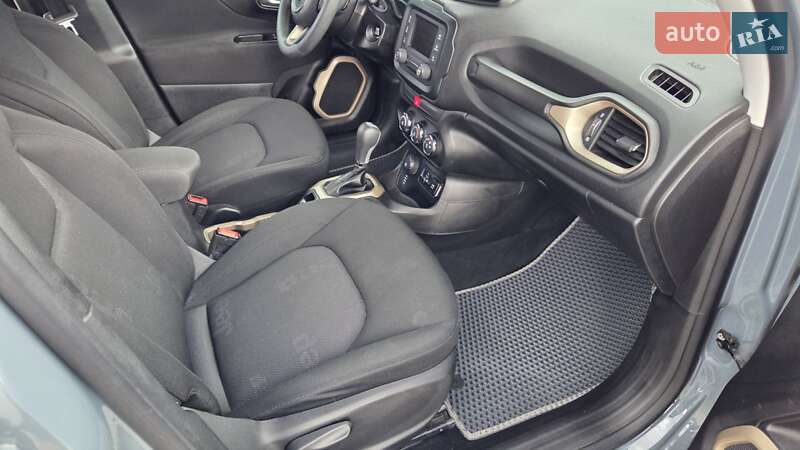 Внедорожник / Кроссовер Jeep Renegade 2017 в Львове