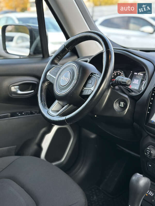Внедорожник / Кроссовер Jeep Renegade 2018 в Ивано-Франковске
