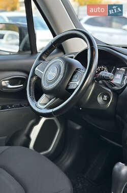Внедорожник / Кроссовер Jeep Renegade 2018 в 