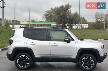 Внедорожник / Кроссовер Jeep Renegade 2015 в 