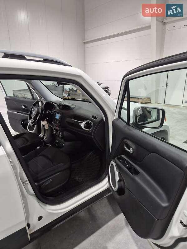 Позашляховик / Кросовер Jeep Renegade 2015 в Тернополі