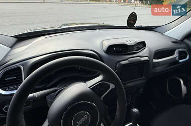 Внедорожник / Кроссовер Jeep Renegade 2021 в 