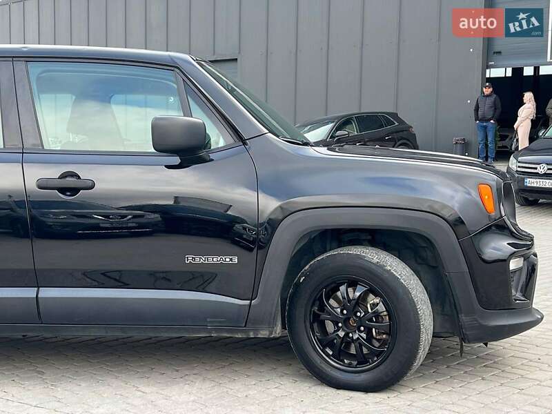Внедорожник / Кроссовер Jeep Renegade 2019 в Львове