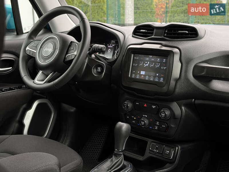 Позашляховик / Кросовер Jeep Renegade 2019 в Києві