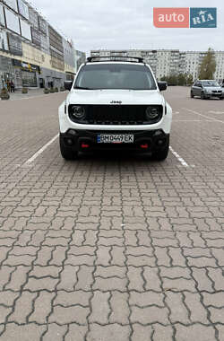Внедорожник / Кроссовер Jeep Renegade 2018 в 