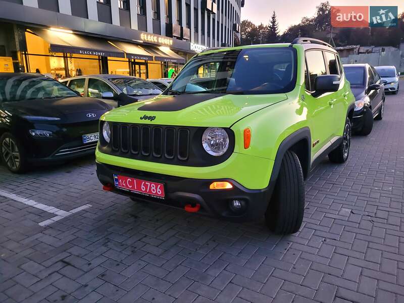 Позашляховик / Кросовер Jeep Renegade 2017 в Львові