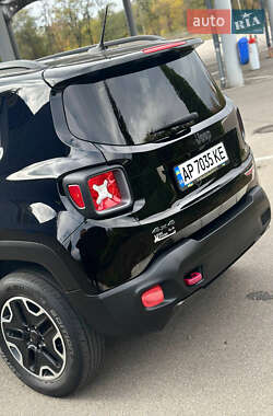 Позашляховик / Кросовер Jeep Renegade 2017 в 
