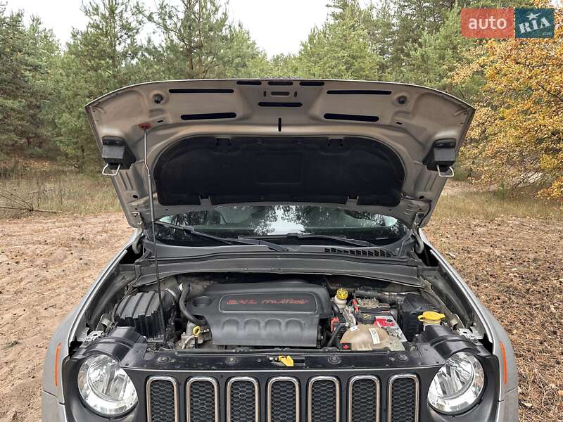 Внедорожник / Кроссовер Jeep Renegade 2015 в Днепре