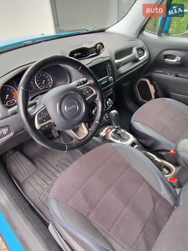 Внедорожник / Кроссовер Jeep Renegade 2015 в Луцке фото 3 Внедорожник / Кроссовер Jeep Renegade 2015 в Луцке