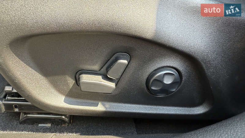 Позашляховик / Кросовер Jeep Renegade 2016 в Києві