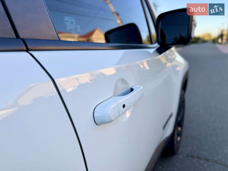 Позашляховик / Кросовер Jeep Renegade 2017 в Одесі фото 15 Позашляховик / Кросовер Jeep Renegade 2017 в Одесі