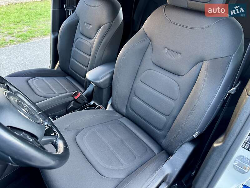 Позашляховик / Кросовер Jeep Renegade 2017 в Одесі фото 45 Позашляховик / Кросовер Jeep Renegade 2017 в Одесі