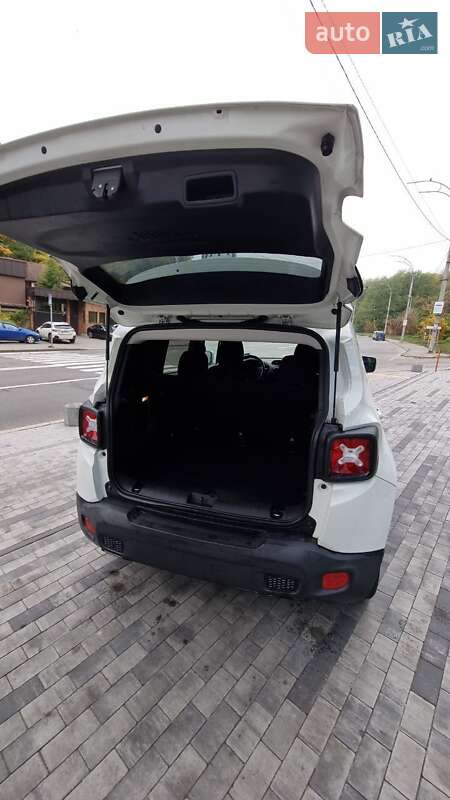 Позашляховик / Кросовер Jeep Renegade 2018 в Києві